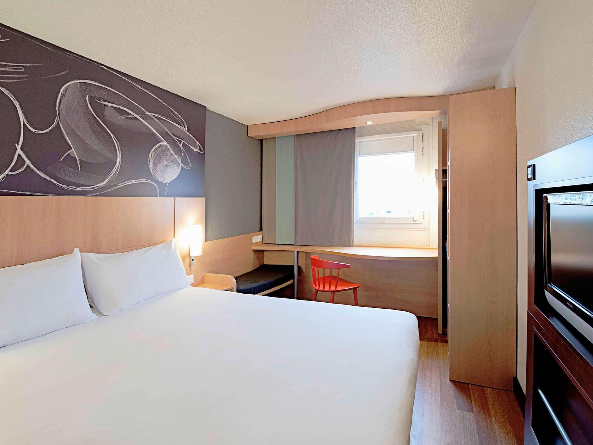B&B Hotel Orly Rungis Aeroport 3 Etoiles Екстериор снимка