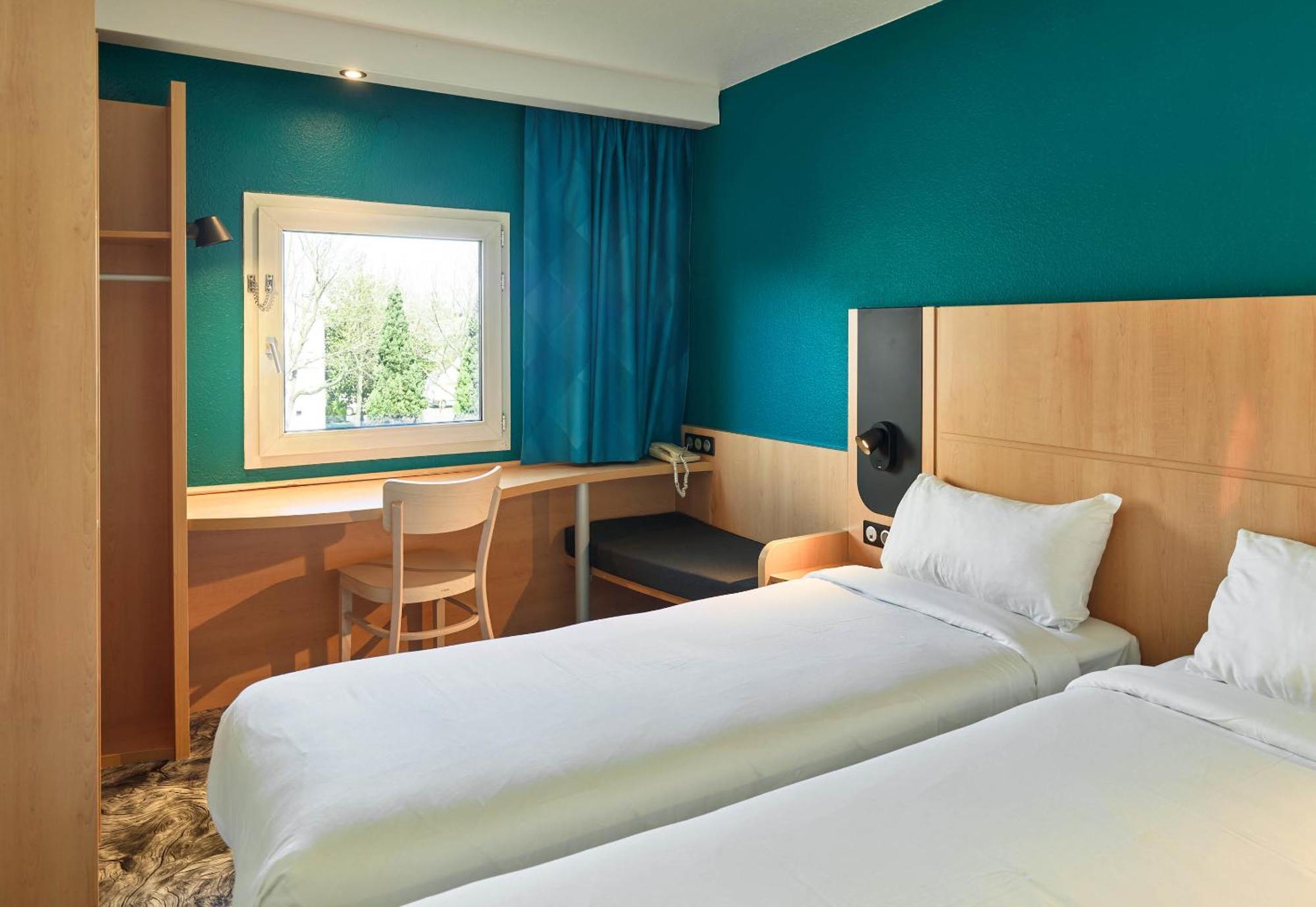 B&B Hotel Orly Rungis Aeroport 3 Etoiles Екстериор снимка