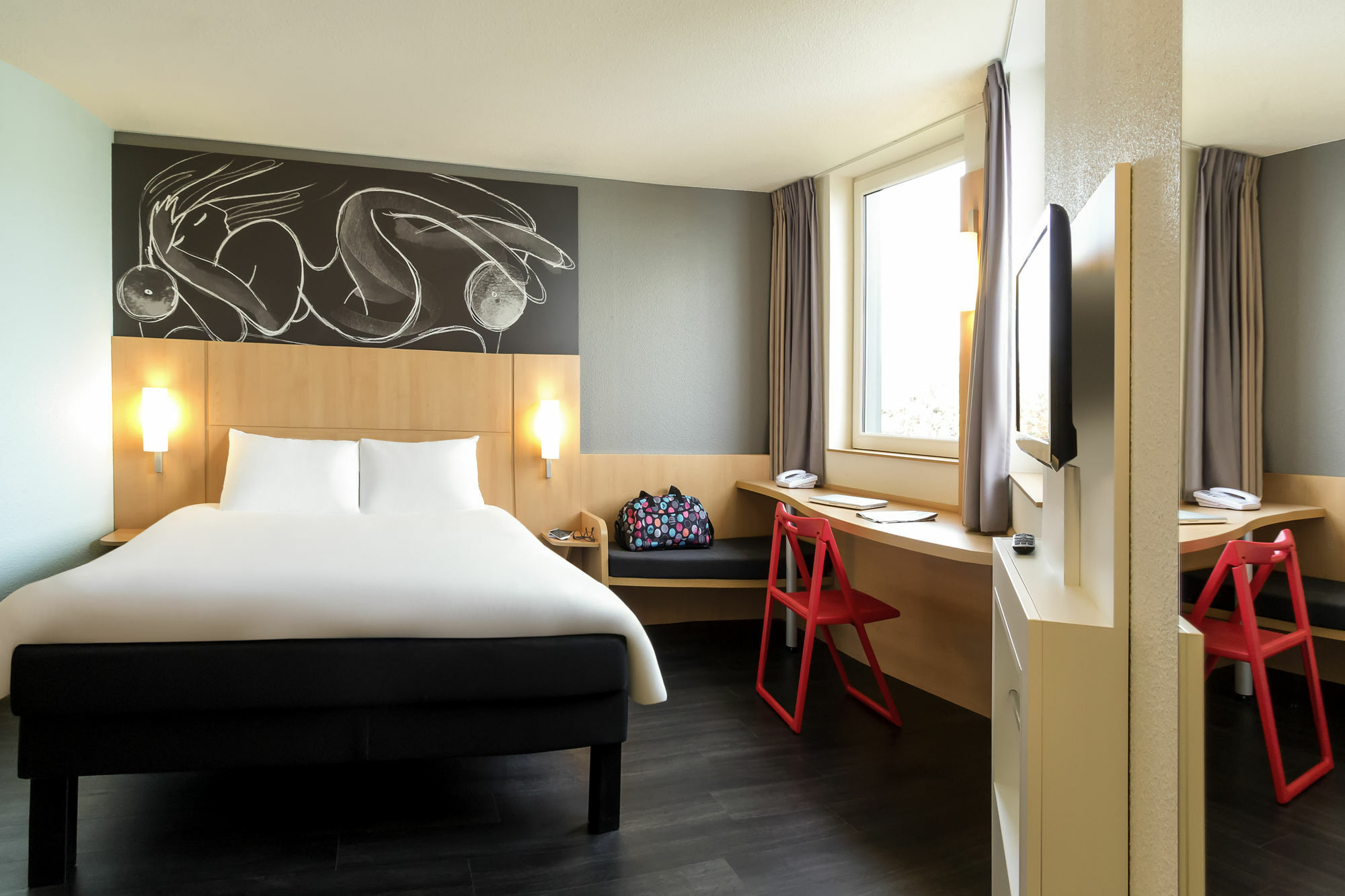 B&B Hotel Orly Rungis Aeroport 3 Etoiles Екстериор снимка